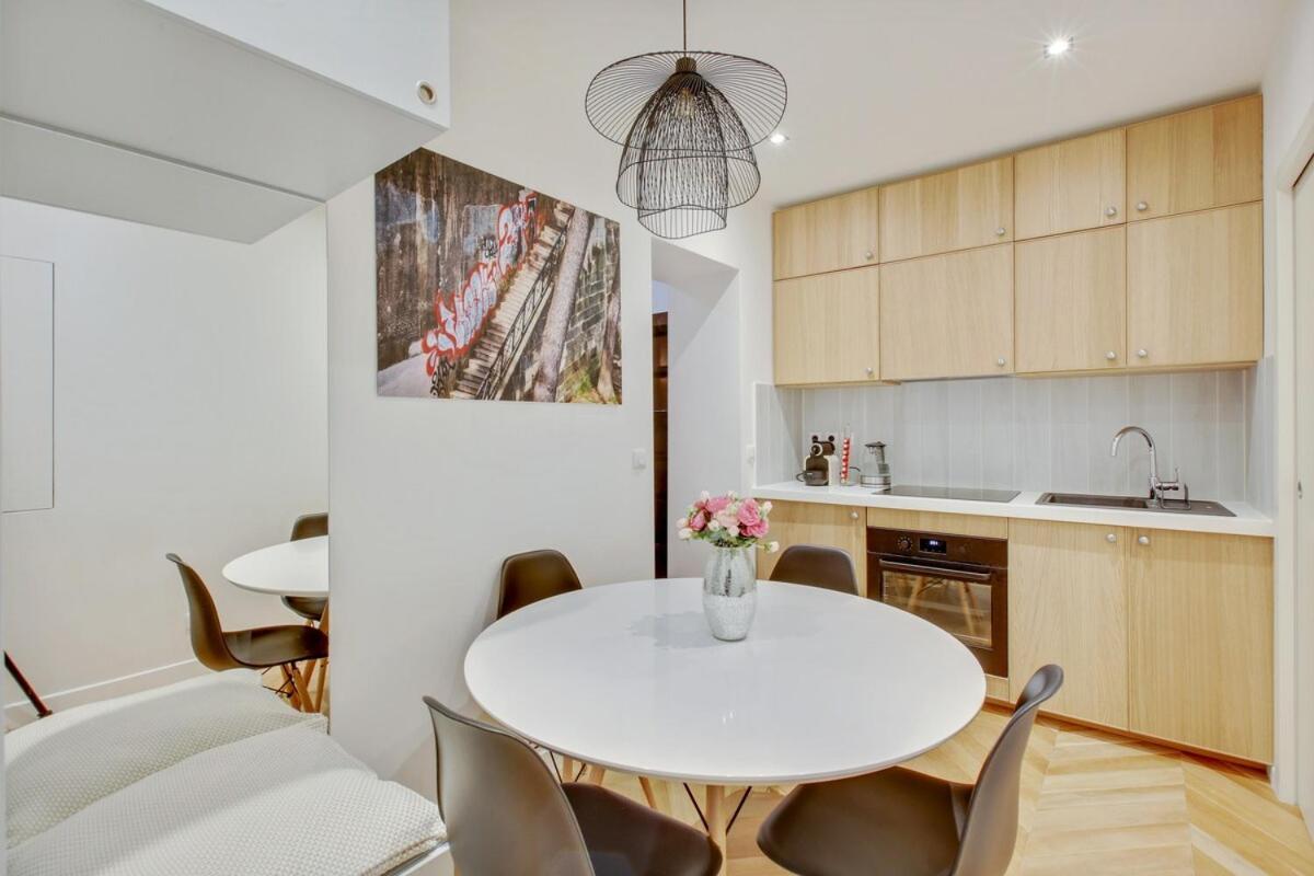 4-star For 4, 10 Mn From Champs-elysees Paris