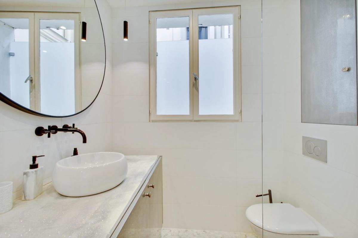 Apartment 4-star For 4, 10 Mn From Champs-elysees