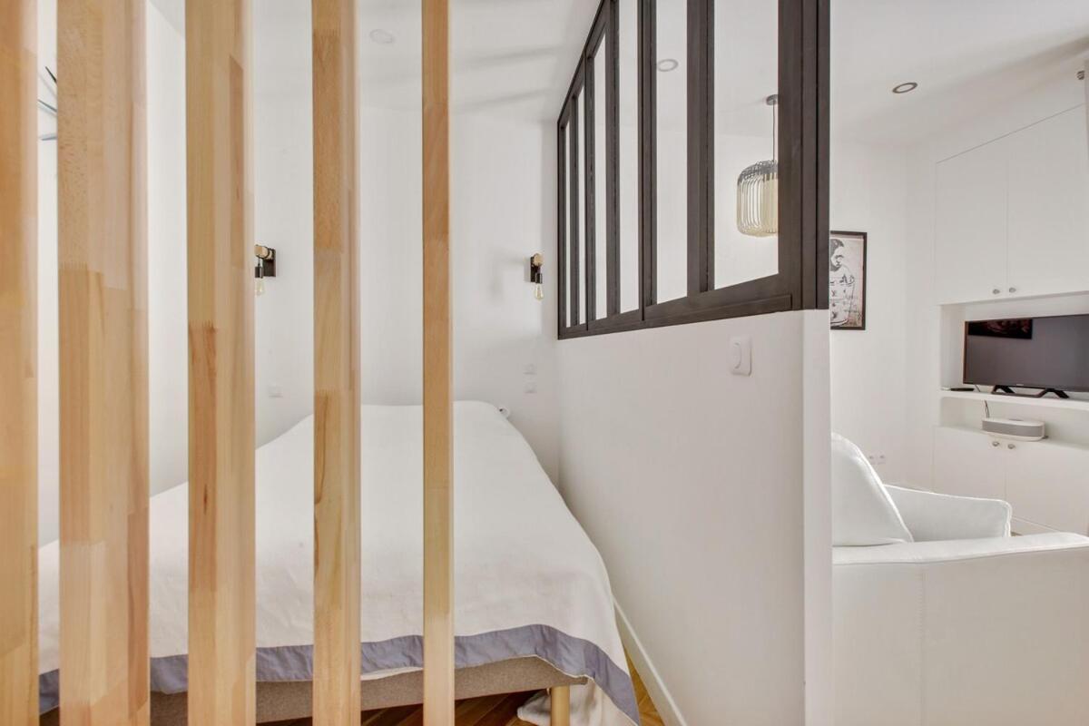 4-star For 4, 10 Mn From Champs-elysees Paris